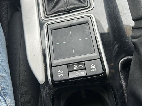 Used 2019 Mitsubishi Eclipse Cross LE AWD/4WD image 26