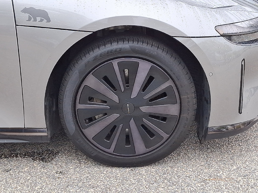 Used 2025 Lucid Air Touring AWD/4WD image 8