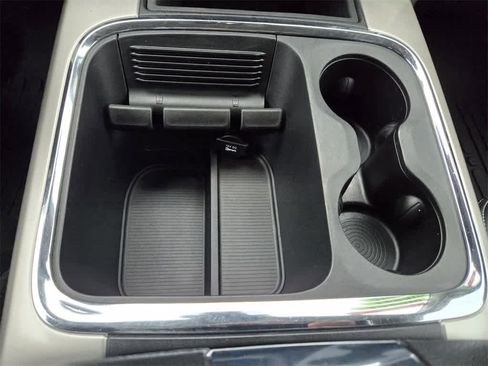 Used 2019 RAM 1500 Laramie image 18