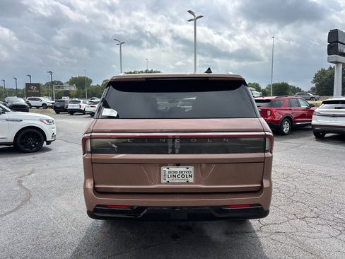 New 2025 Lincoln Navigator L Black Label image 6