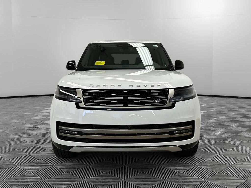 New 2027 Land Rover Range Rover Long Wheelbase SE AWD/4WD image 8