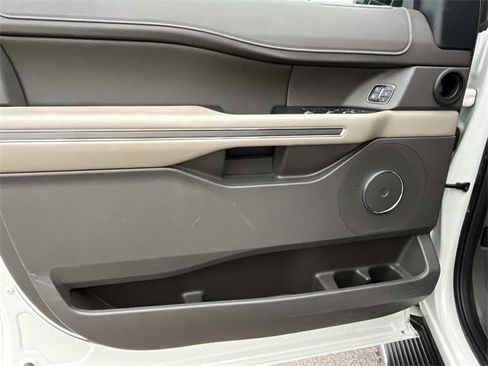 Used 2020 Ford Expedition XLT w/ Equipment Group 202A image 25