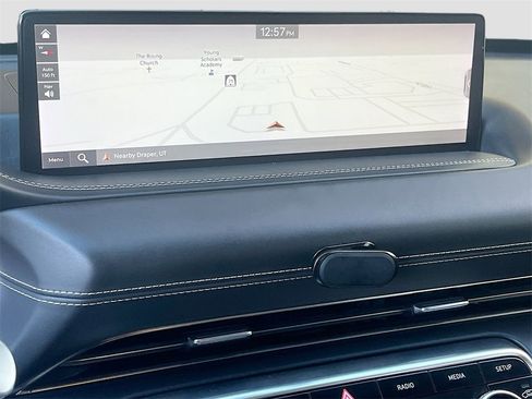 Used 2022 Genesis GV80 2.5T w/ Prestige Package 04 image 13