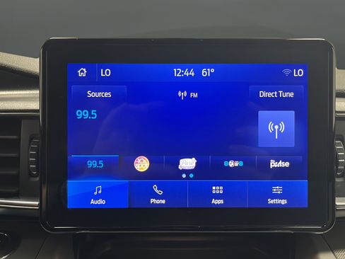 Used 2023 Ford Explorer XLT w/ Equipment Group 202A AWD/4WD image 15
