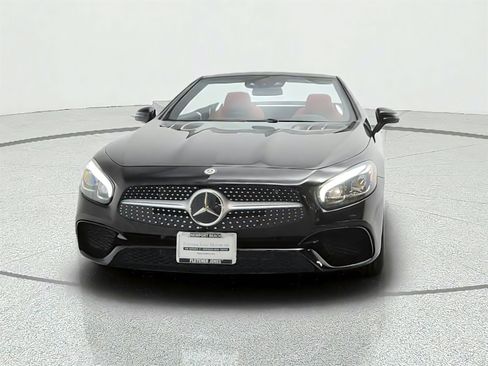 Used 2019 Mercedes-Benz SL 450 image 2