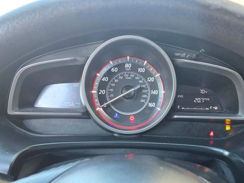 Used 2015 MAZDA MAZDA3 i Sport image 19