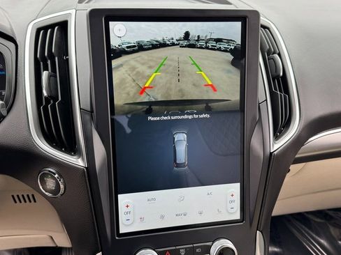 Certified 2024 Ford Edge Titanium image 26