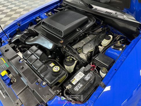 Used 2004 Ford Mustang Mach 1 RWD image 40