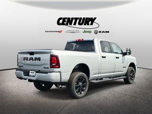 Used 2026 RAM 2500 Big Horn AWD/4WD image 4
