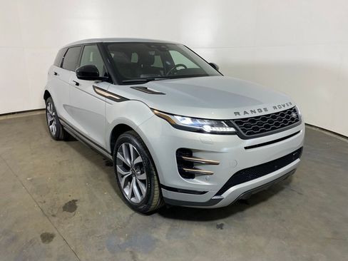 Used 2023 Land Rover Range Rover Evoque R-Dynamic S image 3