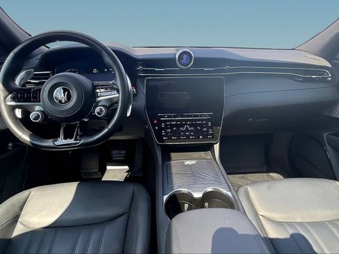 Used 2023 Maserati Grecale Modena AWD/4WD image 7