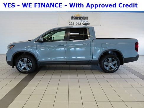 Used 2023 Honda Ridgeline RTL image 3