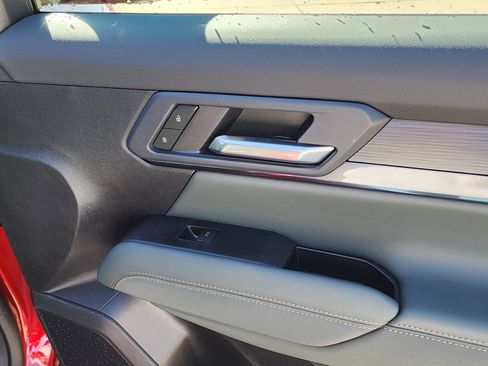 New 2026 GMC Terrain AT4 w/ Convenience Package III image 39