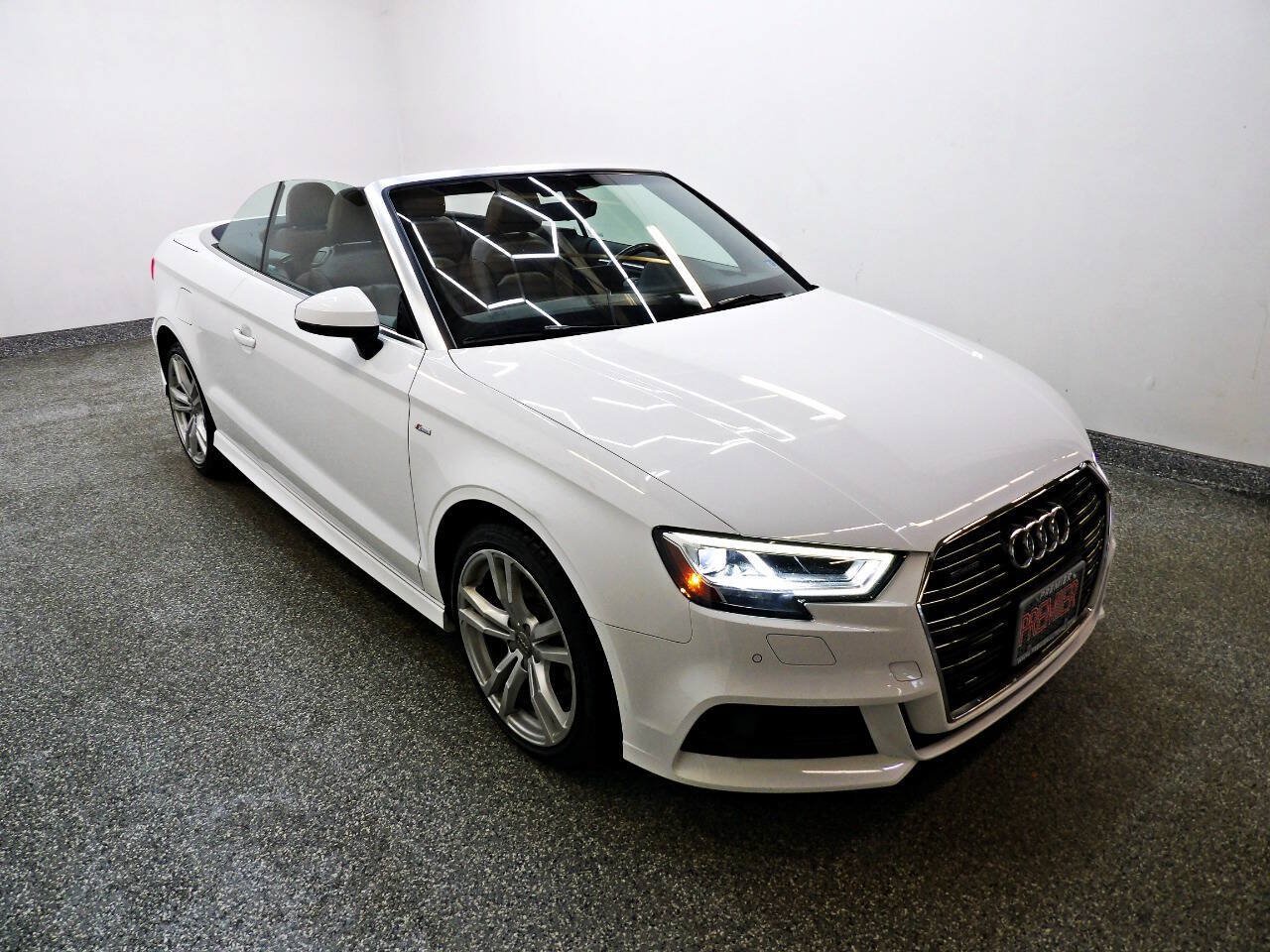 Used 2018 Audi A3 2.0T Premium Plus w/ Premium Plus Package AWD/4WD image 3