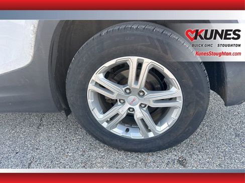 Used 2018 GMC Terrain SLE w/ Driver Convenience Package AWD/4WD image 16