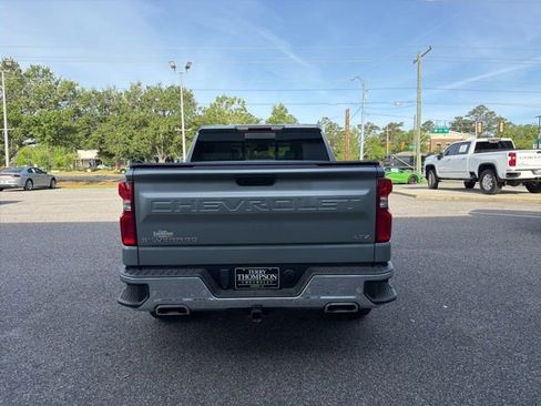 Used 2024 Chevrolet Silverado 1500 LTZ AWD/4WD image 6