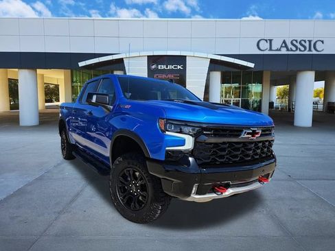 Used 2025 Chevrolet Silverado 1500 ZR2 w/ Technology Package AWD/4WD image 1