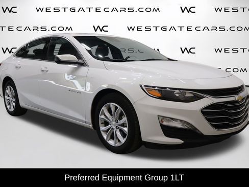 Used 2023 Chevrolet Malibu LT image 2