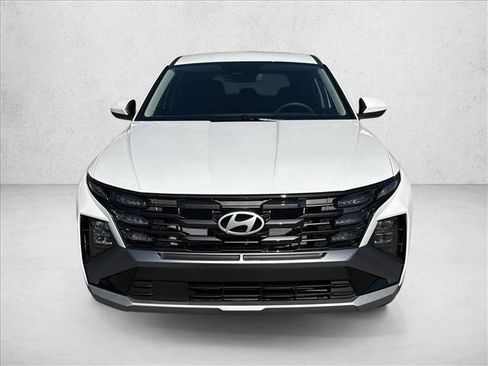 Used 2026 Hyundai Tucson SE FWD image 6