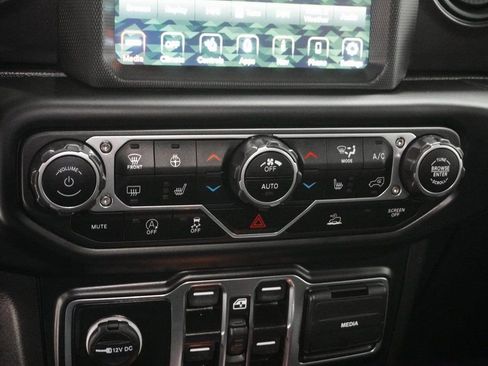 Certified 2022 Jeep Wrangler Unlimited Sport image 27