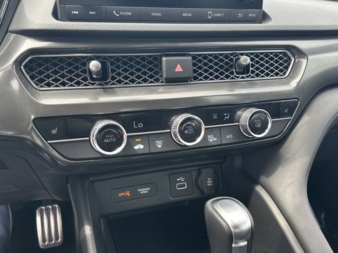 Certified 2025 Acura Integra A-Spec FWD image 33