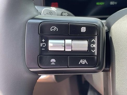 New 2026 Hyundai Ioniq 9 SEL image 30