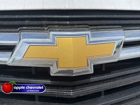 Used 2024 Chevrolet Equinox LT FWD image 4