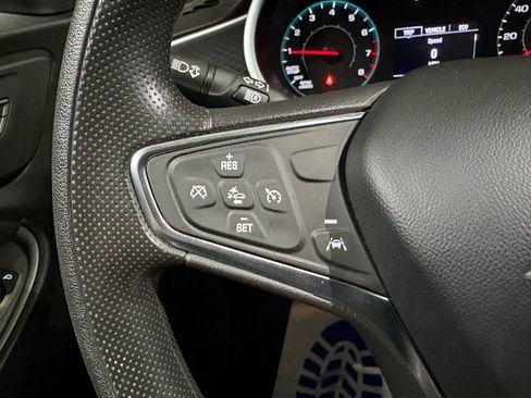 Used 2024 Chevrolet Malibu LT FWD image 18