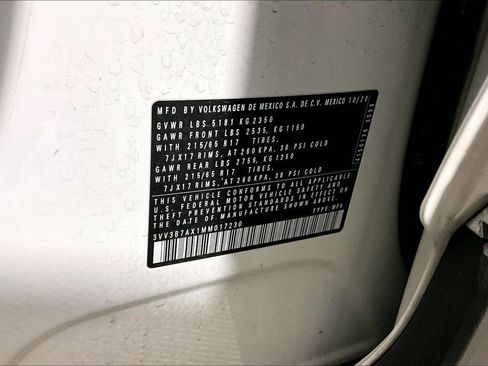 Used 2021 Volkswagen Tiguan SE FWD image 27