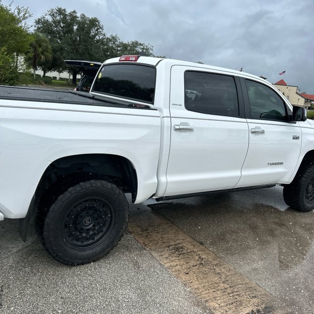 Used 2020 Toyota Tundra Limited w/ Limited Premium Package AWD/4WD image 6