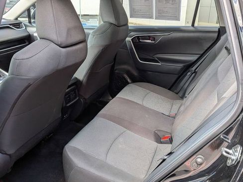 Used 2025 Toyota RAV4 XLE AWD/4WD image 14