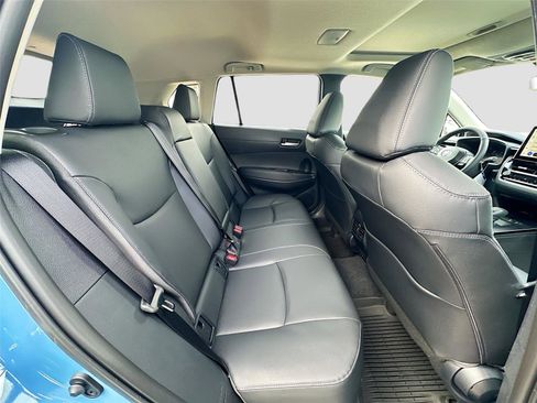 New 2026 Toyota Corolla Cross XLE image 25