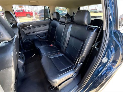 Used 2021 Volkswagen Atlas SE image 20