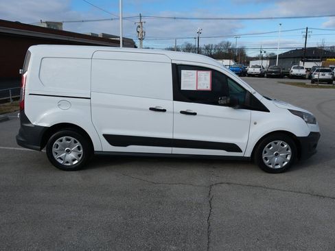 Used 2018 Ford Transit Connect XL image 2