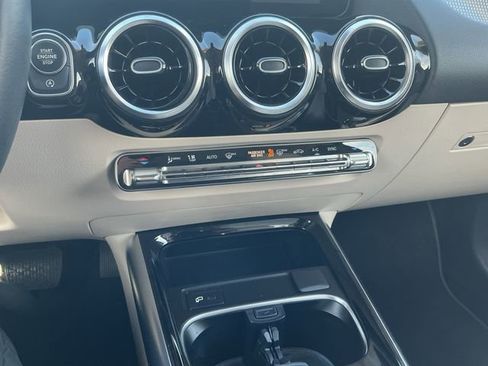 Used 2022 Mercedes-Benz GLA 250 GLA 250 image 23