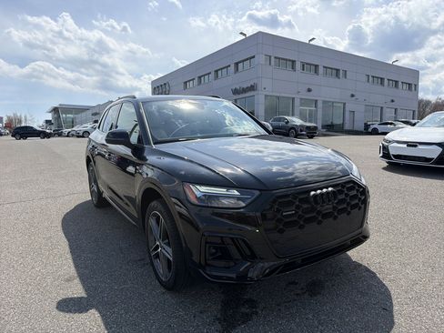 Certified 2024 Audi Q5 e Premium Plus AWD/4WD image 1