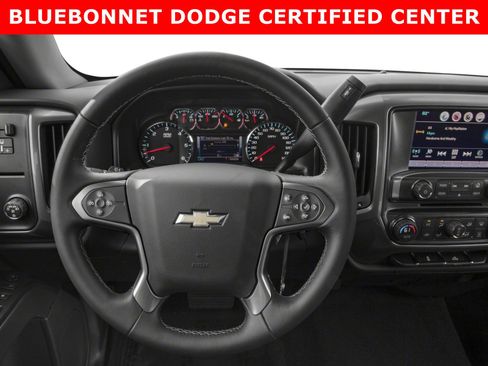 Used 2018 Chevrolet Silverado 1500 LT w/ Texas Edition AWD/4WD image 4