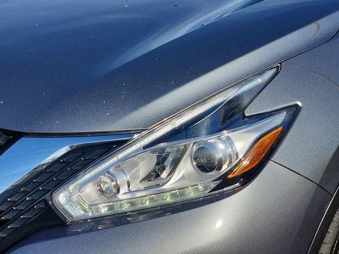 Used 2017 Nissan Murano Platinum w/ Platinum Technology Package image 9