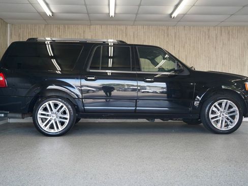 Used 2017 Ford Expedition EL Limited w/ Equipment Group 301A RWD image 6