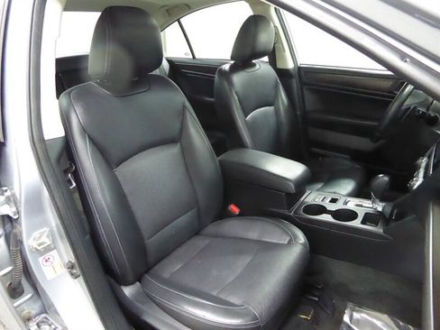 Used 2015 Subaru Legacy 3.6R Limited image 25