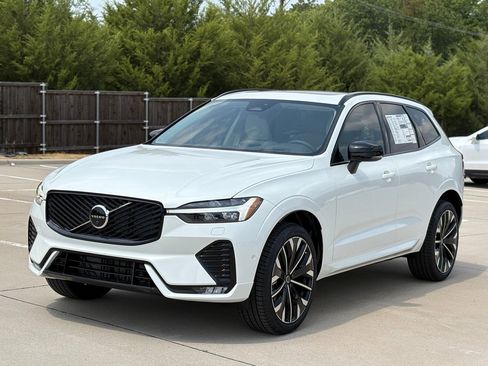New 2026 Volvo XC60 B5 Ultra w/ Protection Package Premier AWD/4WD image 3