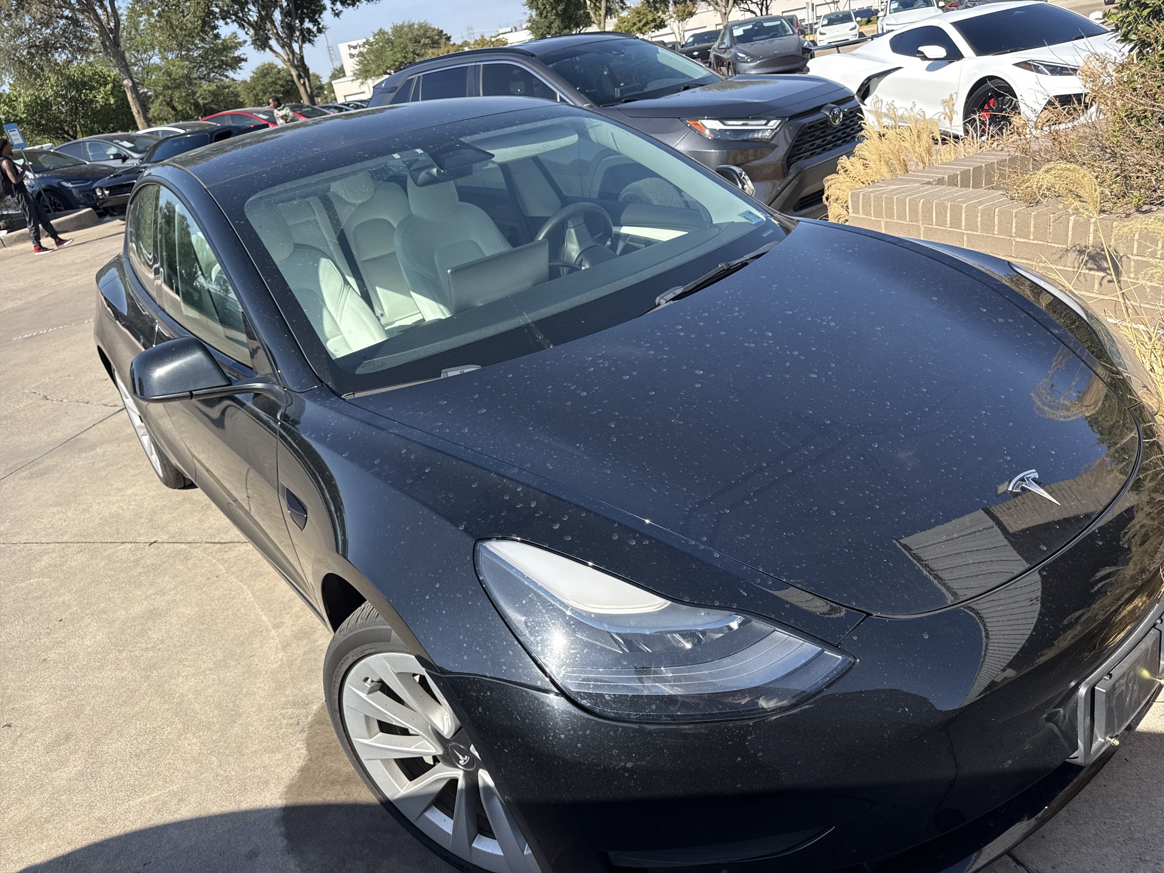 Used 2022 Tesla Model 3 Long Range AWD/4WD image 2