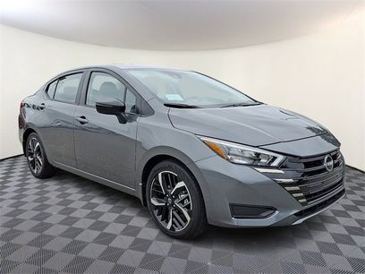 New 2025 Nissan Versa SR w/ Trunk Package