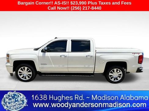 Used 2014 Chevrolet Silverado 1500 High Country w/ High Country Premium Package AWD/4WD image 2