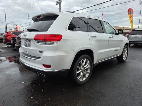 Used 2014 Jeep Grand Cherokee Summit image 4
