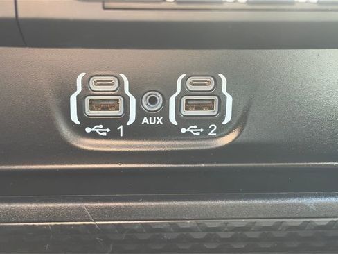 Used 2020 RAM 1500 Laramie AWD/4WD image 59