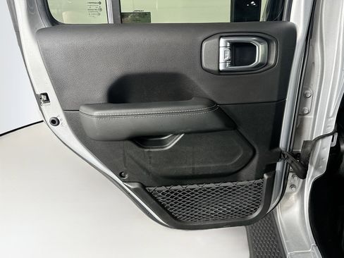 Used 2023 Jeep Wrangler Sahara w/ Cold Weather Group image 26