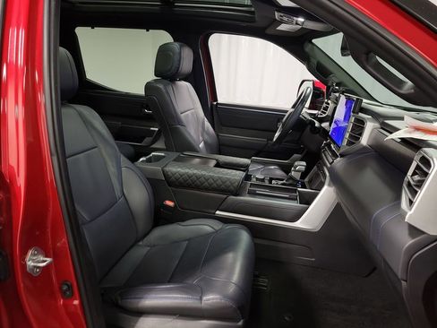 Used 2024 Toyota Tundra Platinum image 27