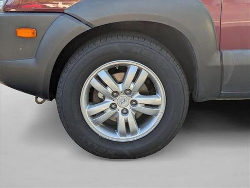 Used 2007 Hyundai Tucson SE image 13