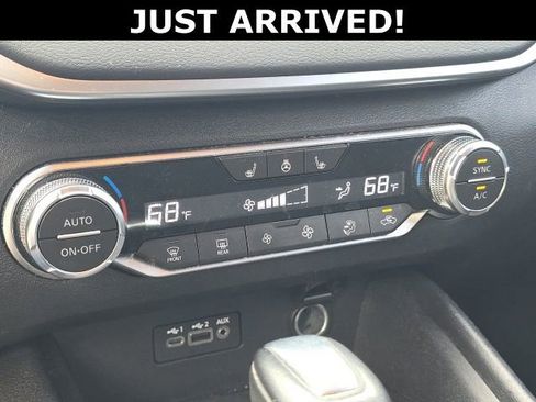 Used 2019 Nissan Altima 2.5 SV AWD/4WD image 18